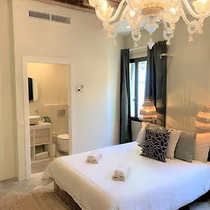 Mini Apartment